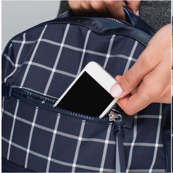 Lululemon Pacific Check Backpack - Picture 3 of 5